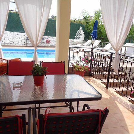 Villa Cato Sarandë Exterior foto